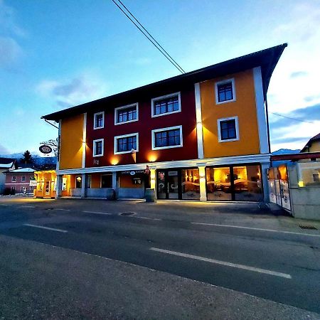 Gasthof Zentral Feistritz an der Drau エクステリア 写真