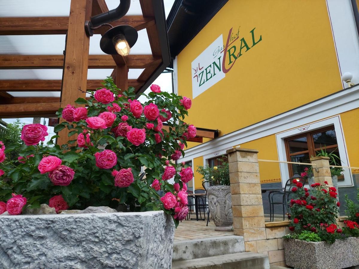 Gasthof Zentral Feistritz an der Drau エクステリア 写真