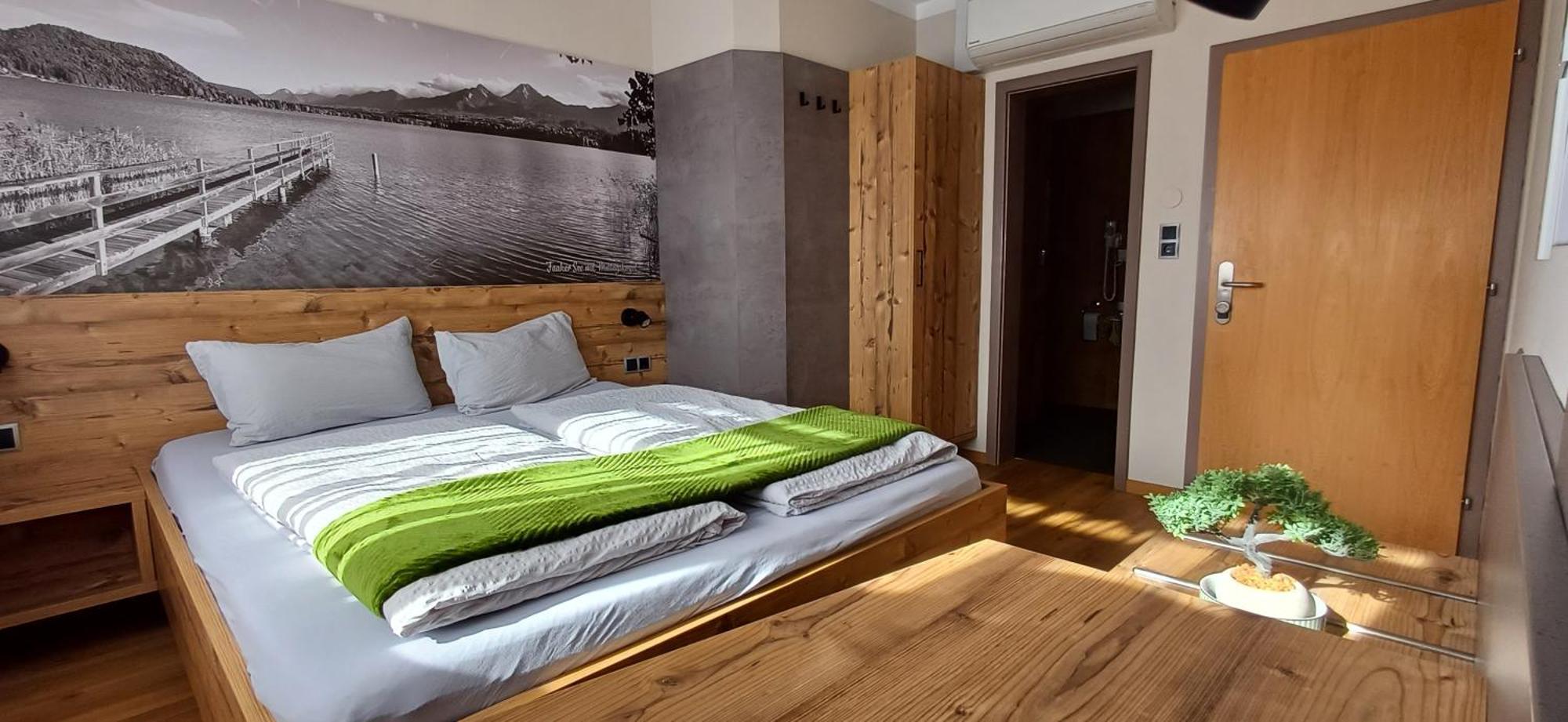 Gasthof Zentral Feistritz an der Drau エクステリア 写真