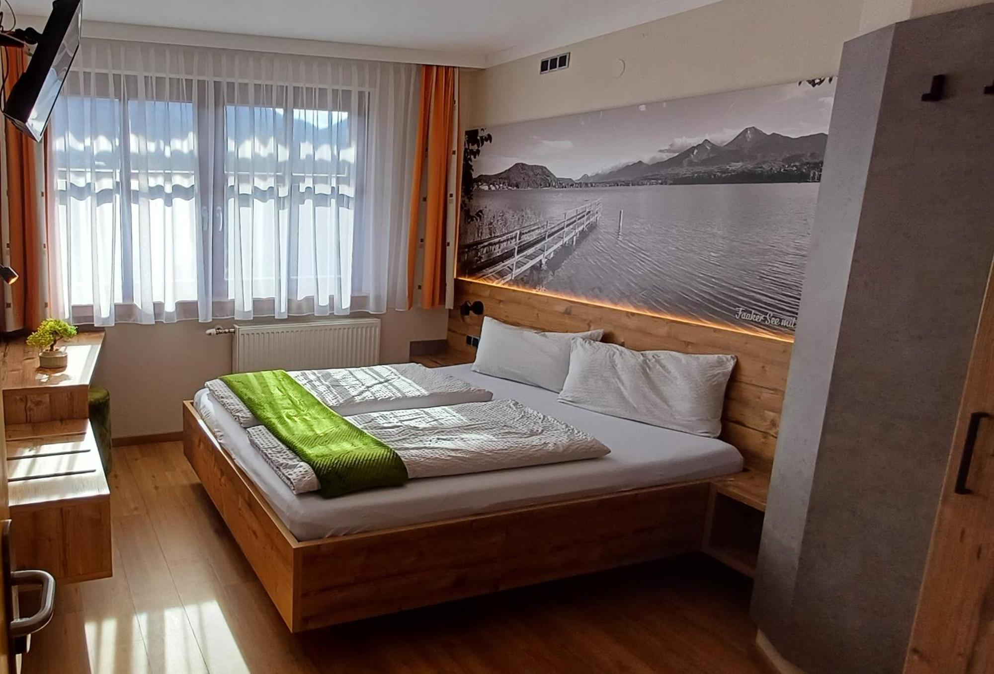 Gasthof Zentral Feistritz an der Drau エクステリア 写真
